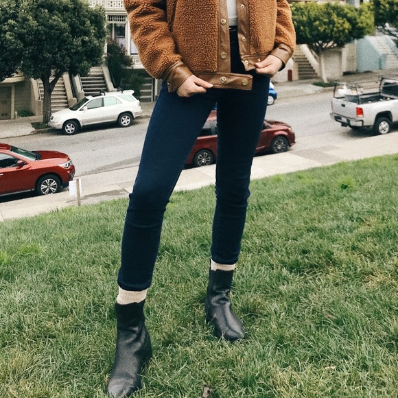 Levi’s 721 High Rise Skinny Jeans - Picture 1 of 6